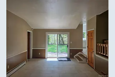 25 Fuller Street, Dix Hills, NY 11746 - Photo 12