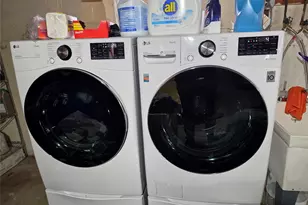 25 Fuller St, Dix Hills, NY 11746 - Photo 26