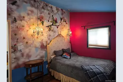 25 Fuller Street, Dix Hills, NY 11746 - Photo 20