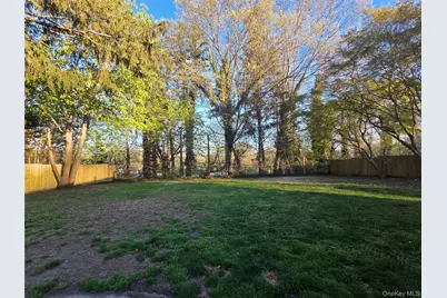 25 Fuller Street, Dix Hills, NY 11746 - Photo 26