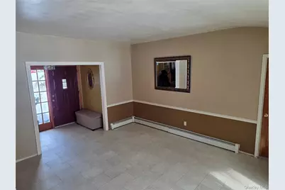 25 Fuller Street, Dix Hills, NY 11746 - Photo 10