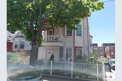 738 E 229th Street, Bronx, NY 10466 - Photo 2