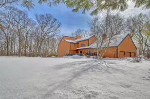 19 Georgia Ln, Croton on Hudson, NY 10520 - Photo 2