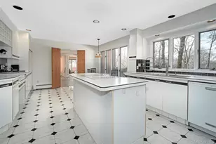 19 Georgia Ln, Croton on Hudson, NY 10520 - Photo 12