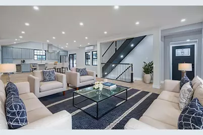 200 Evans Avenue, Freeport, NY 11520 - Photo 4