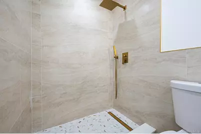 200 Evans Avenue, Freeport, NY 11520 - Photo 14