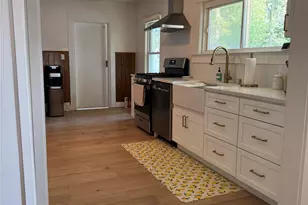 83 Vanderbilt Ave, West Babylon, NY 11704 - Photo 6