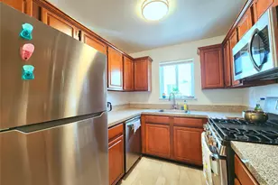 93-05 91st Ave, Woodhaven, NY 11421 - Photo 10