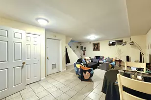 93-05 91st Ave, Woodhaven, NY 11421 - Photo 44