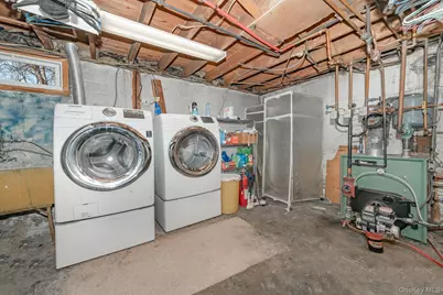 3683 Hawk Road, Levittown, NY 11756 - Photo 22