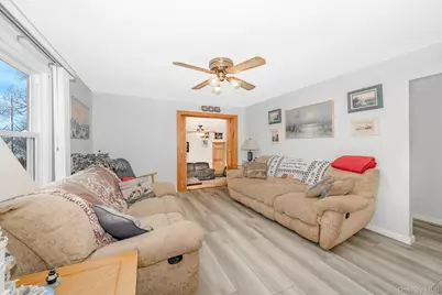 3683 Hawk Road, Levittown, NY 11756 - Photo 10