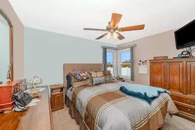 3683 Hawk Road, Levittown, NY 11756 - Photo 18