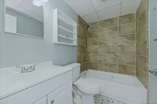 801 Main St, Farmingdale, NY 11735 - Photo 18