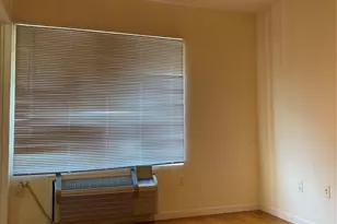 82-65 116th St, Richmond Hill, NY 11418 - Photo 8