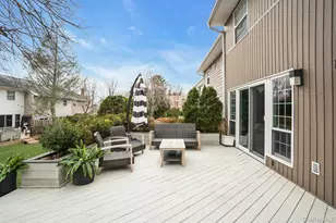 54 Estate Ct, Woodbury, NY 11797 - Photo 44