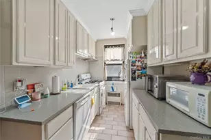 142 Garth Rd, Scarsdale, NY 10583 - Photo 8