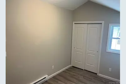 87 Ferndale Avenue, Selden, NY 11784 - Photo 8