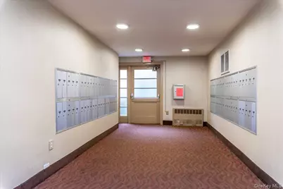 490 Atlantic Avenue #330, East Rockaway, NY 11518 - Photo 6