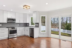 24 North Dr, Centerport, NY 11721 - Photo 8