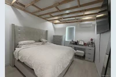 7836 69th Avenue, Middle Village, NY 11379 - Photo 10