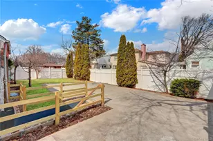 1009 Centennial Ave, Baldwin, NY 11510 - Photo 20