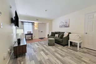 11 Navajo Ct, Coram, NY 11727 - Photo 2