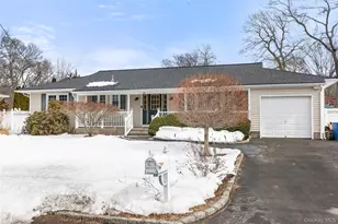 99 Brunswick Rd, Ronkonkoma, NY 11779 - Photo 2