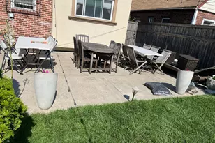 131-07 Van Wyck Expy, Jamaica, NY 11436 - Photo 8