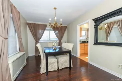 131-07 Van Wyck Expressway, Jamaica, NY 11436 - Photo 16