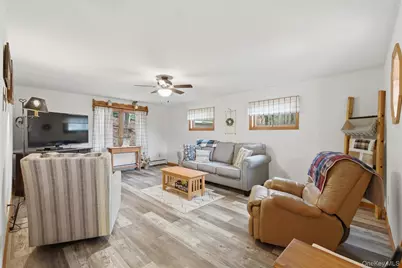 13 Myrtle Avenue, Port Jervis, NY 12771 - Photo 6