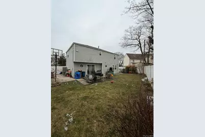 3 Chevy, Amityville, NY 11701 - Photo 2