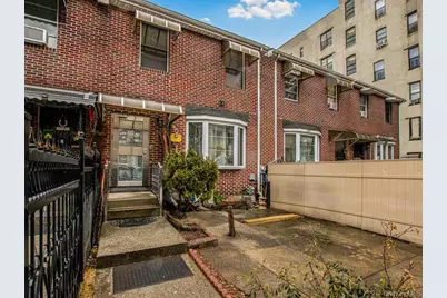 526 E 139th Street, Bronx, NY 10454 - Photo 2