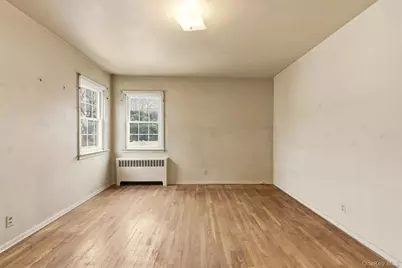 208 Weyford Terrace, Garden City, NY 11530 - Photo 16