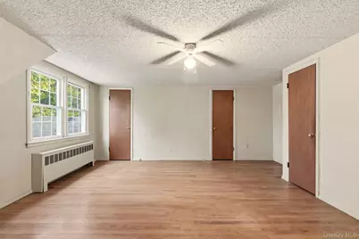 208 Weyford Terrace, Garden City, NY 11530 - Photo 18