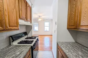 250 Artist Lake Dr, Middle Island, NY 11953 - Photo 8