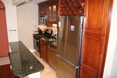 1273 North Avenue #3G, New Rochelle, NY 10804 - Photo 4