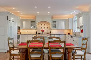 147 Eaton Ln, West Islip, NY 11795 - Photo 18