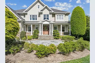 147 Eaton Lane, West Islip, NY 11795 - Photo 2