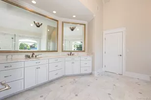 147 Eaton Ln, West Islip, NY 11795 - Photo 24