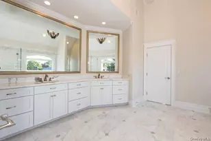 147 Eaton Ln, West Islip, NY 11795 - Photo 36