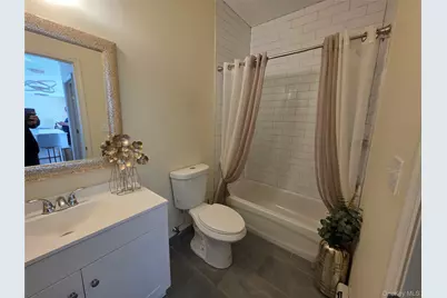 139 N 26th Street, Wyandanch, NY 11798 - Photo 20