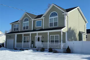 139 N 26th St, Wyandanch, NY 11798 - Photo 2