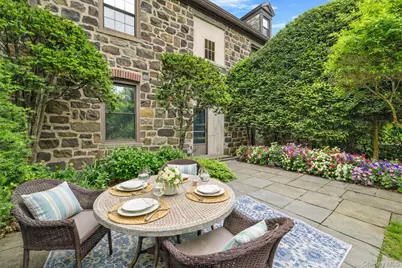 341 Furnace Dock Road #5, Cortlandt Manor, NY 10567 - Photo 2