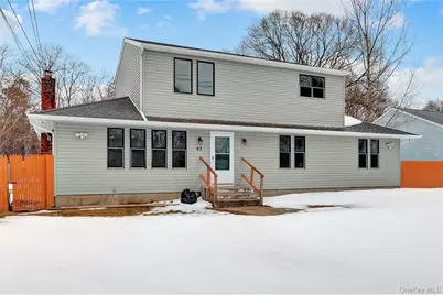 43 Carver Boulevard, Bellport, NY 11713 - Photo 2