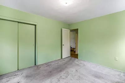 58-33 246th Crescent #C-14 Upper, Douglaston, NY 11362 - Photo 14