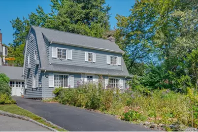 686 Forest Avenue, Larchmont, NY 10538 - Photo 2