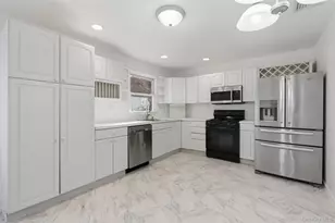 20 N Washington Ave, White Plains, NY 10603 - Photo 8