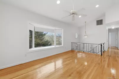 20 N Washington Avenue, White Plains, NY 10603 - Photo 6
