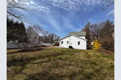 12 Canyon Street, Huntington, NY 11743 - Photo 18