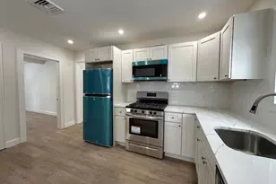 12 Canyon St, Huntington, NY 11743 - Photo 2